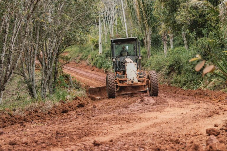 prefeitura-de-itubera-inicia-nova-etapa-de-recuperacao-das-estradas-rurais