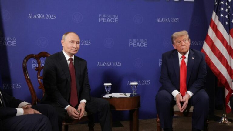 Distanciamento entre Trump e Putin impulsiona nova era de ameaças nucleares distanciamento-entre-trump-e-putin-impulsiona-nova-era-de-ameacas-nucleares