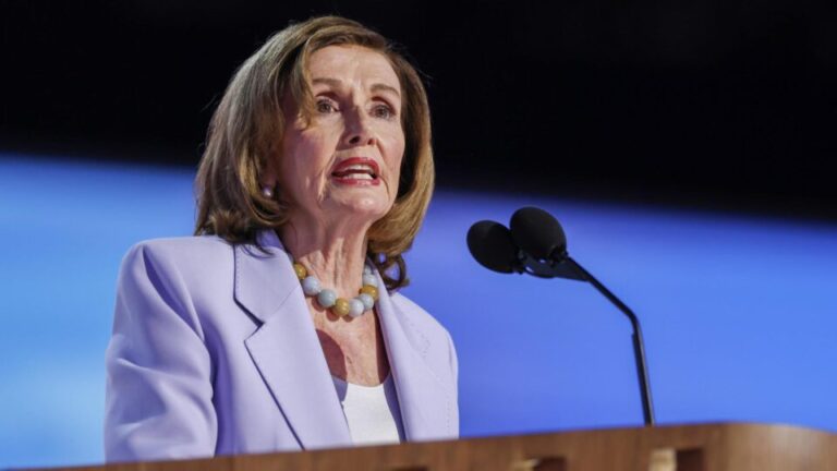foi-terrivel,-diz-trump-sobre-carreira-de-nancy-pelosi,-que-anunciou-aposentadoria