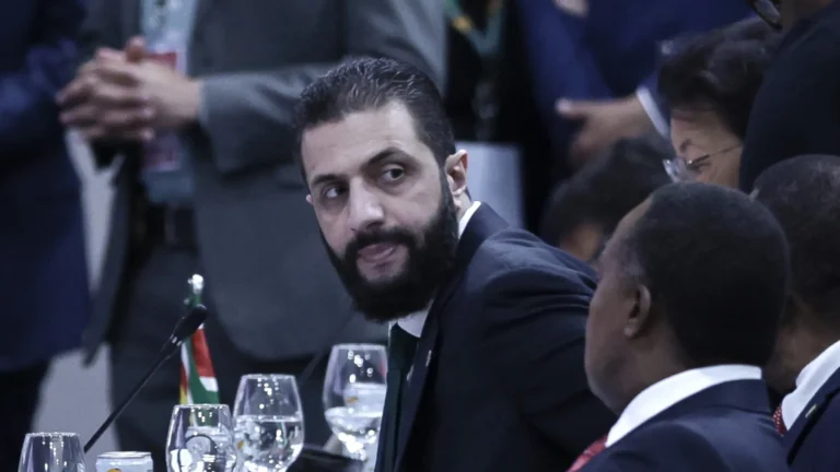 siria-adere-a-coligacao-para-derrotar-o-daesh-apos-reuniao-na-casa-branca