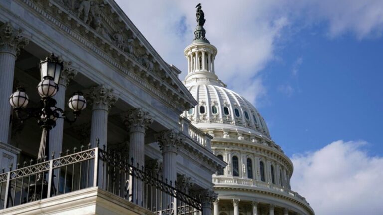 camara-dos-eua-aprova-financiamento-do-governo-e-shutdown-recorde-chega-ao-fim