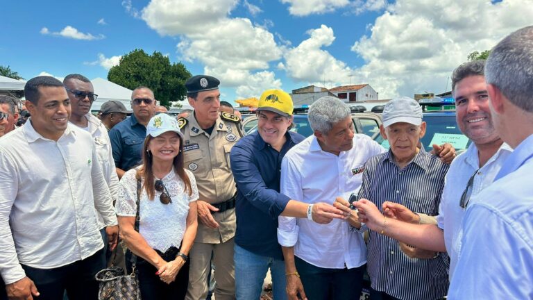 valenca-e-contemplada-com-duas-novas-viaturas-para-reforcar-seguranca-na-cidade