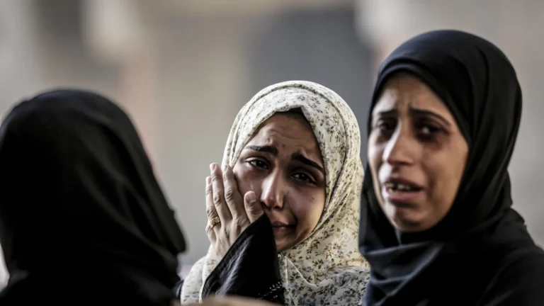 pelo-menos-3-mortos-e-15-feridos-em-ataques-israelenses-na-faixa-de-gaza