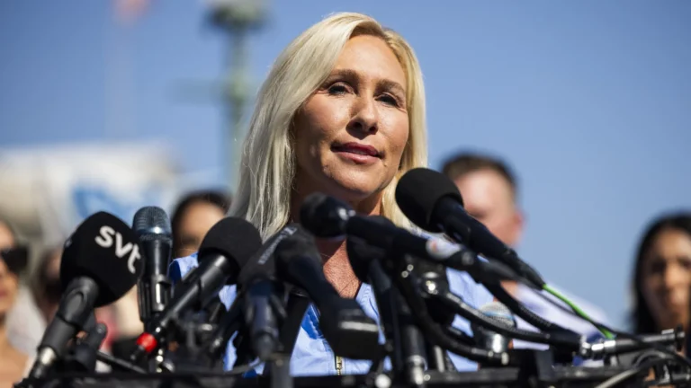 caso-epstein:-ex-aliada-de-trump-anuncia-demissao-do-congresso