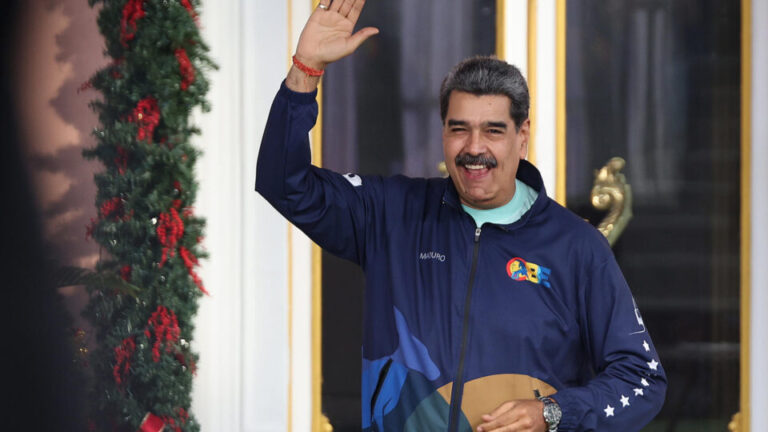 Venezuela ameaça cancelar direitos de operação de companhias aéreas que suspenderam voos venezuela-ameaca-cancelar-direitos-de-operacao-de-companhias-aereas-que-suspenderam-voos