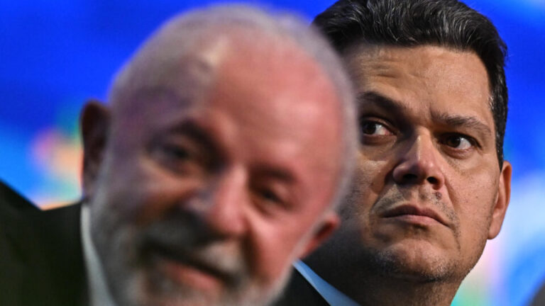 advogado-de-trump-critica-alcolumbre-por-nao-pautar-impeachment-de-moraes-e-alfineta-lula