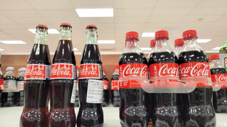 Coca-Cola se explica por patrocínio de evento com Alexandre de Moraes coca-cola-se-explica-por-patrocinio-de-evento-com-alexandre-de-moraes