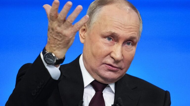 Putin diz ter sido pego de surpresa por sanções dos EUA contra petroleiras russas putin-diz-ter-sido-pego-de-surpresa-por-sancoes-dos-eua-contra-petroleiras-russas