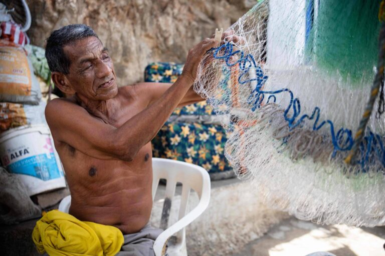 familia-de-pescador-morto-por-forcas-dos-eua-faz-1a-denuncia-formal-contra-ataques-no-caribe