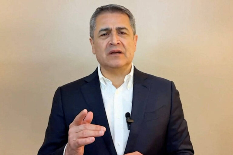 indulto-de-trump-a-ex-presidente-de-honduras-e-contradicao-com-alto-custo-ao-pais