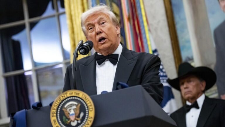 trump-contraria-estados-e-anuncia-regulamentacao-nacional-unica-sobre-ia