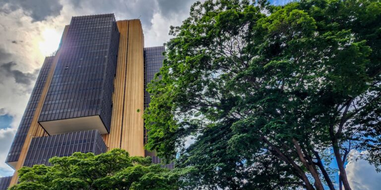 copom-mantem-selic-em-15%-ao-ano