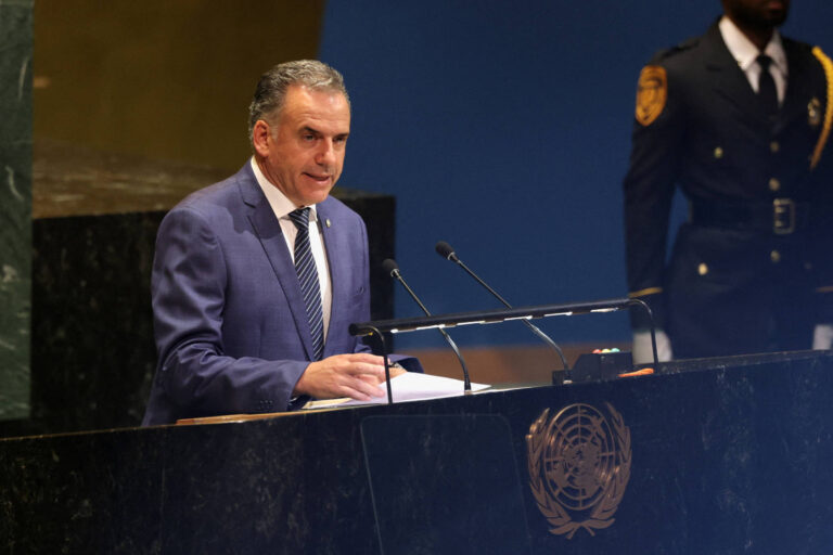 Presidente uruguaio cita ‘exemplo Bukele’ em aceno à direita presidente-uruguaio-cita-‘exemplo-bukele’-em-aceno-a-direita
