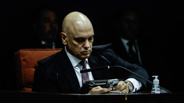 EUA dizem que sanções a Moraes eram inconsistentes com seus interesses e que dosimetria pesou eua-dizem-que-sancoes-a-moraes-eram-inconsistentes-com-seus-interesses-e-que-dosimetria-pesou