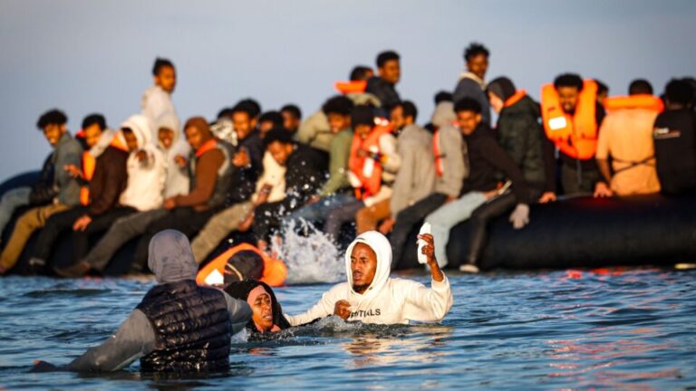 reino-unido-soma-28-dias-seguidos-sem-chegadas-de-migrantes-em-botes,-recorde-desde-2018