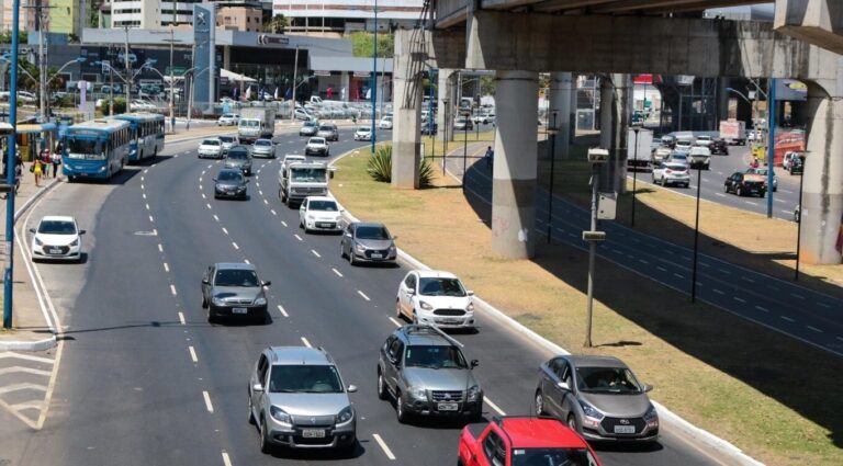 ipva-2026-podera-ser-pago-antecipado-com-desconto-de-15%-ate-fevereiro-na-bahia