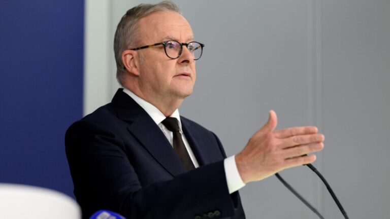 australia-vincula-atentado-em-praia-de-sydney-a-ideologia-do-estado-islamico