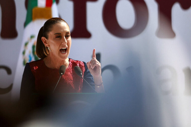 presidente-do-mexico-critica-trump-por-tratar-fentanil-como-‘arma-de-destruicao-em-massa’