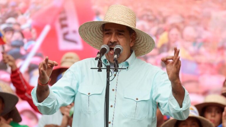 regime-de-maduro-critica-bloqueio-a-petroleiros-e-acusa-eua-de-roubo-de-riquezas