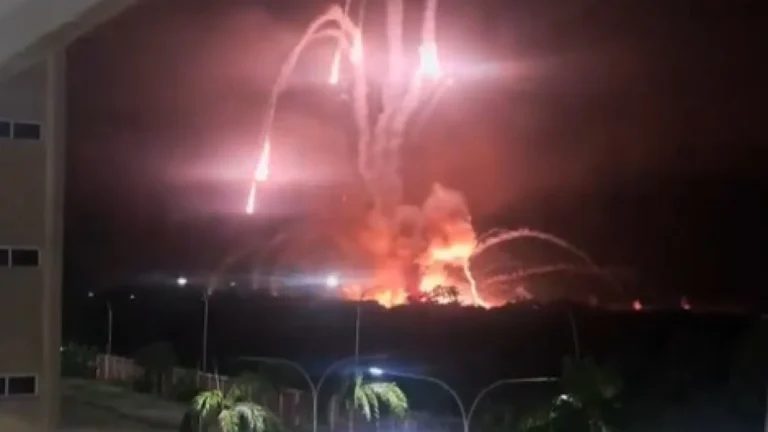 videos-de-moradores-mostram-explosoes-na-capital-da-venezuela