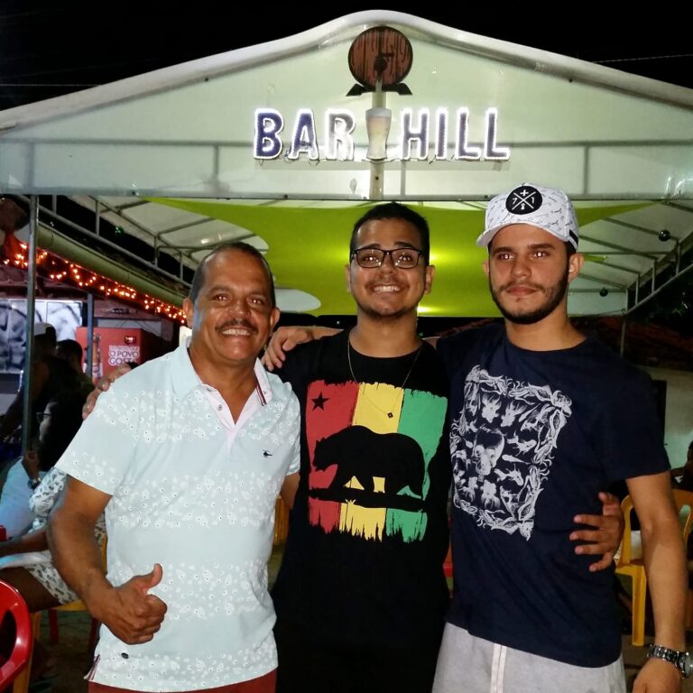 idalto-pereira-sopra-velinhas-e-celebra-mais-um-ano-de-vida-em-itubera