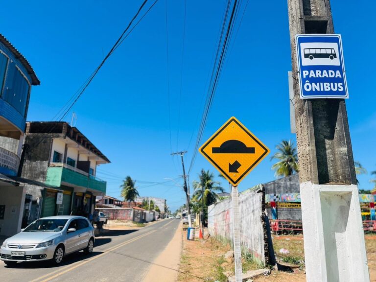 avenida-taquari-recebe-sinalizacao-vertical-apos-obras-de-drenagem-e-pavimentacao