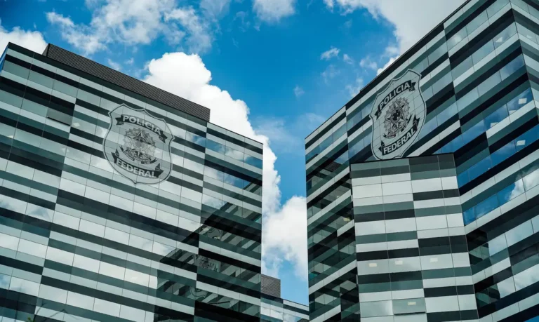 policia-federal-deflagra-nova-fase-da-operacao-overclean