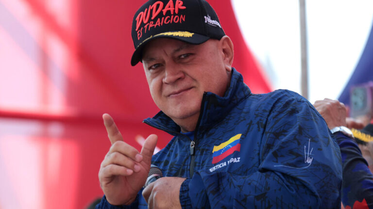 Número 2 de Maduro, Diosdado Cabello precisa cair, diz jornal dos EUA numero-2-de-maduro,-diosdado-cabello-precisa-cair,-diz-jornal-dos-eua
