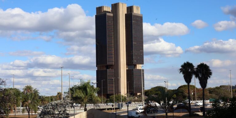 boletim-focus:-mercado-reduz-previsao-de-inflacao-para-2026