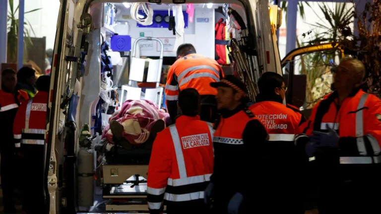 menina-de-6-anos-perde-pais,-irmao-e-primo-no-descarrilamento-na-espanha