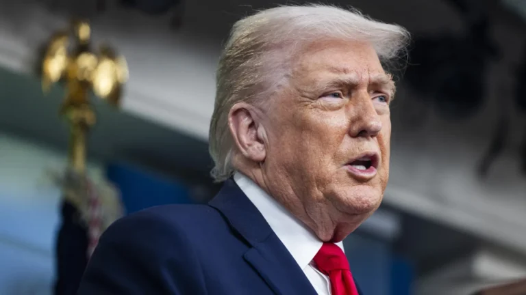 trump-discursa-hoje-no-forum-de-davos-em-clima-de-alta-tensao-com-europa