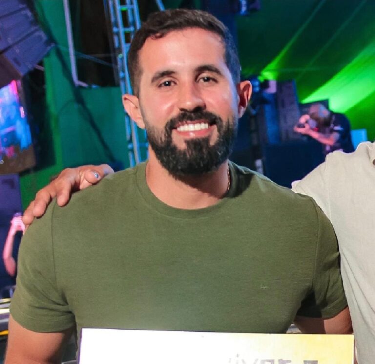 acidente-na-ba-542:-empresario-felipe-eloy-e-socorrido-e-passa-bem