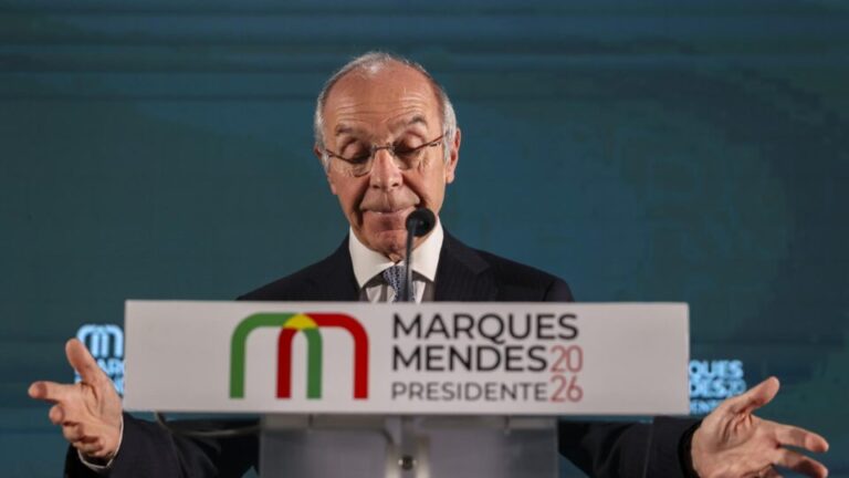 candidato-do-premie-de-portugal-anuncia-apoio-a-socialista-contra-ventura-no-segundo-turno