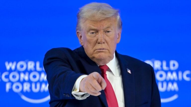 trump-diz-que-negociacoes-visam-acesso-total-dos-eua-a-groenlandia