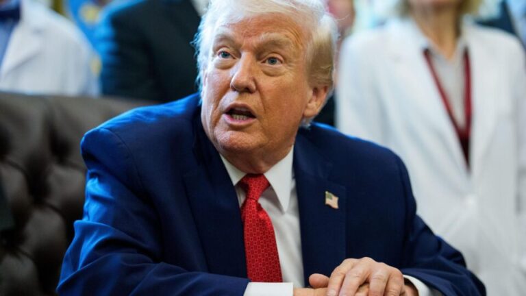 Trump diz que regime de Cuba está prestes a cair após perder petróleo da Venezuela trump-diz-que-regime-de-cuba-esta-prestes-a-cair-apos-perder-petroleo-da-venezuela