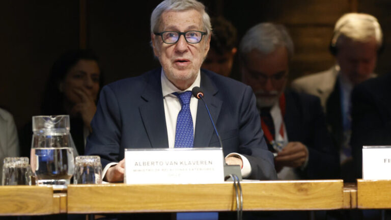 apos-alerta-dos-eua,-chile-cancela-projeto-para-construir-observatorio-astronomico-com-a-china