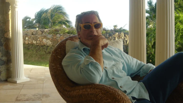 jeffrey-epstein-se-descreveu-como-“predador-sexual-de-categoria-um”