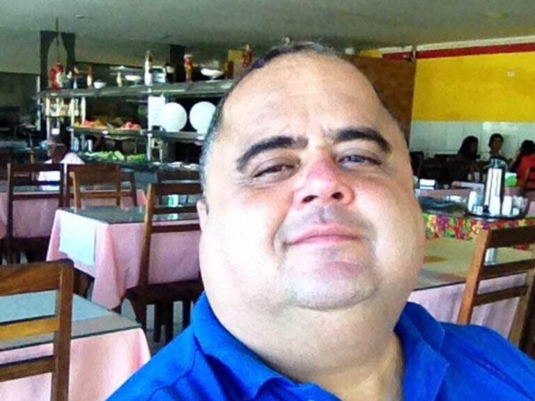 itubera-comemora-o-aniversario-de-fabricio-correia,-o-bola-taxista