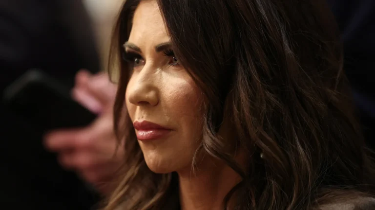 o-que-e-a-mar-a-lago-face,-nova-tendencia-estetica-dos-apoiadores-de-trump