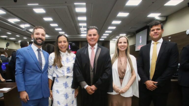 revista-consenso:-prazo-parasubmissao-de-artigos-segue-aberto-ate-dia8-de-fevereiro