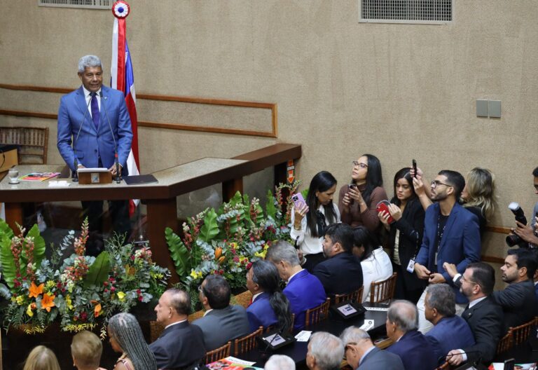 governador-destaca-prioridades-do-estado-na-abertura-dos-trabalhos-legislativos-na-alba
