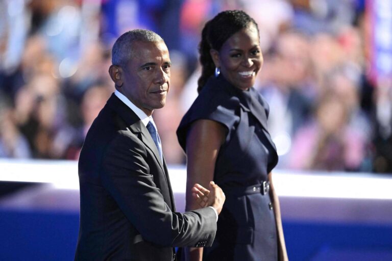 Trump recua e apaga vídeo racista que mostra Barack e Michelle Obama como macacos trump-recua-e-apaga-video-racista-que-mostra-barack-e-michelle-obama-como-macacos