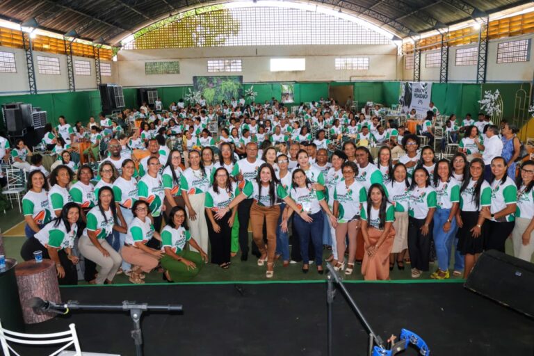 jornada-pedagogica-2026-reforca-compromisso-com-educacao-humanizada-em-nilo-pecanha