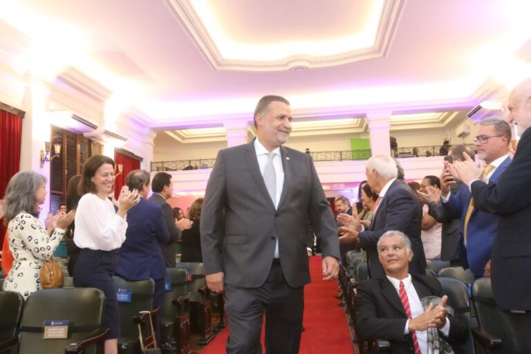 juizeldsamirmascarenhas-toma-posse-como-presidente-da-amab