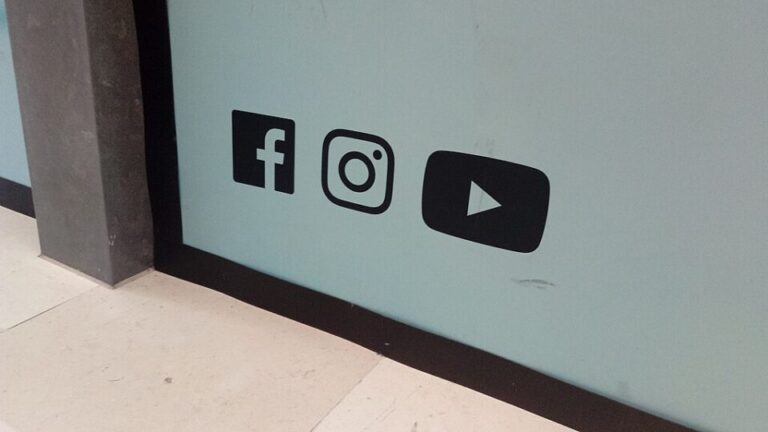 Big Techs serão julgadas nos EUA por viciar jovens em redes sociais big-techs-serao-julgadas-nos-eua-por-viciar-jovens-em-redes-sociais
