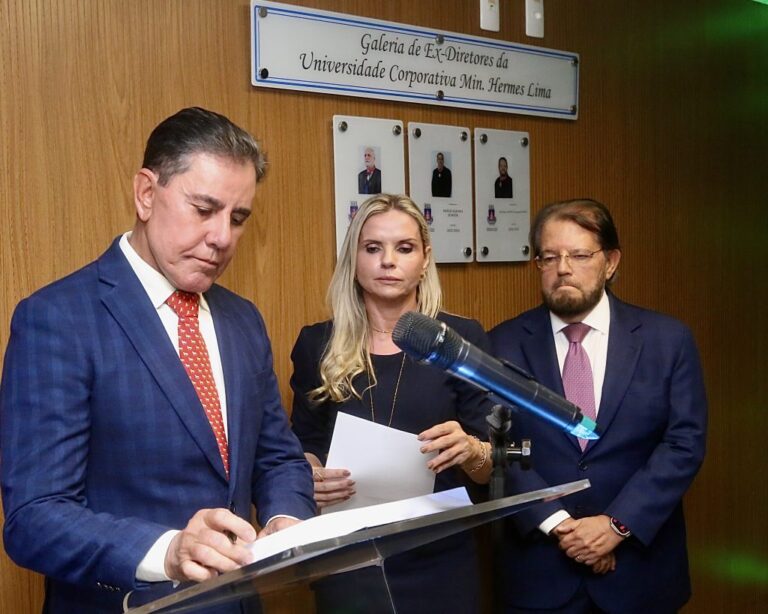 desembargadores-geder-gomes-e-rolemberg-costa-tomam-posse-na-diretoria-daunicorp