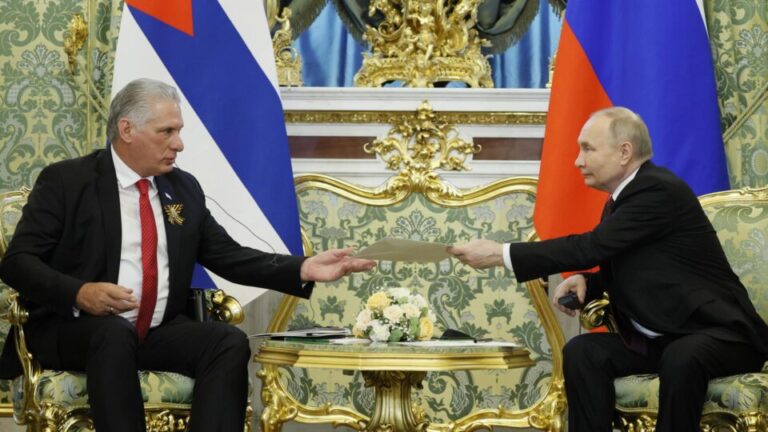 desafiando-os-eua,-russia-prepara-envio-de-petroleo-para-cuba