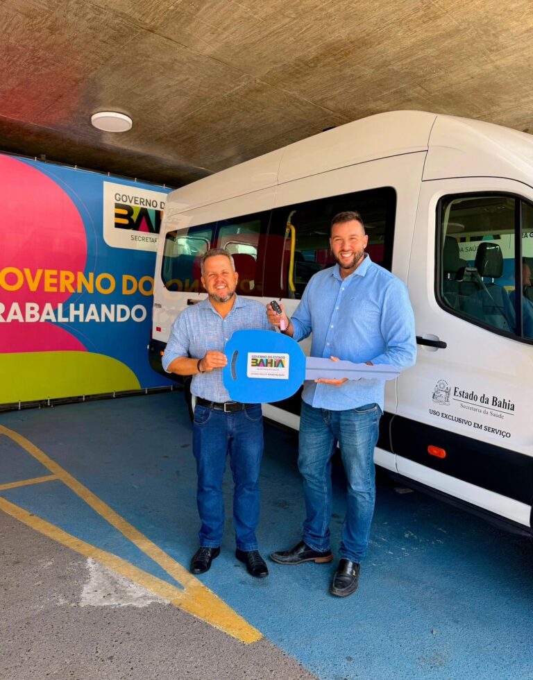 valenca-recebe-van-0-km-para-reforcar-transporte-de-pacientes-do-sus