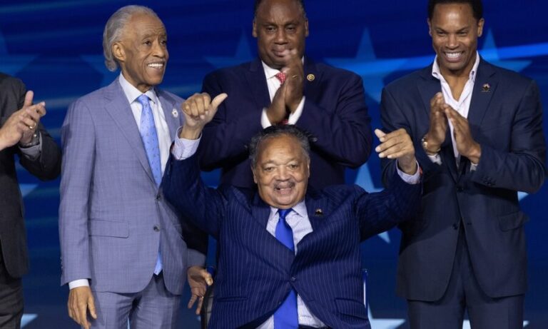 morre-jesse-jackson,-politico-que-abriu-caminho-para-obama-nos-eua