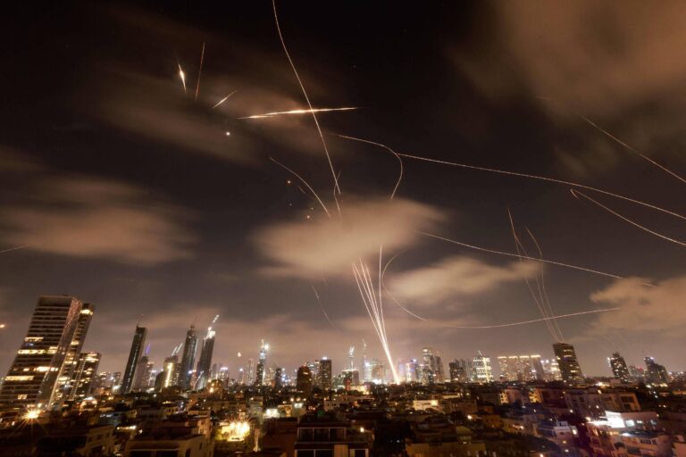 israel-entra-em-alerta-maximo-para-risco-de-guerra-entre-eua-e-ira